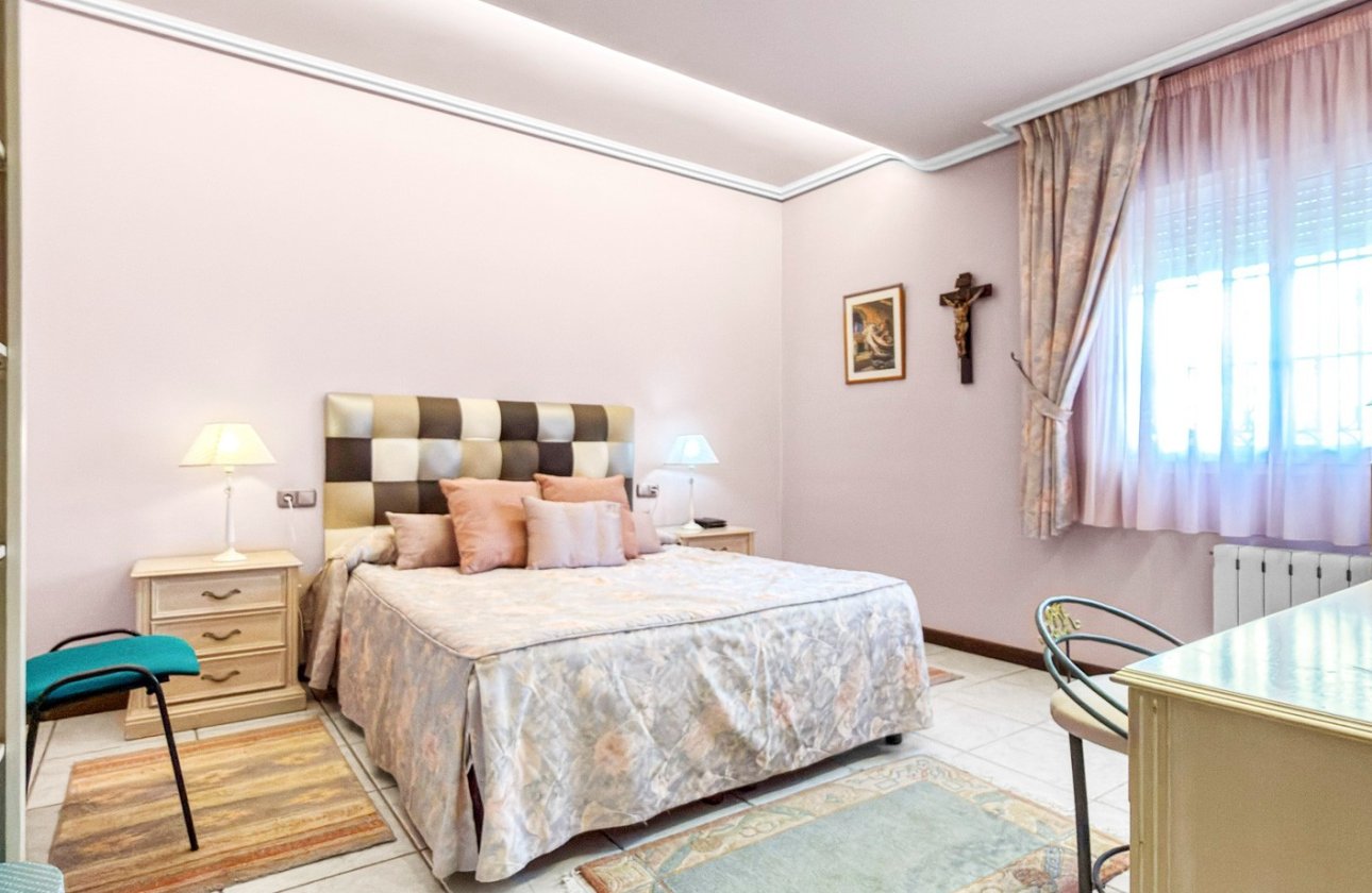 Reventa - Villa - Torrevieja - Torrelamata - La Mata