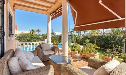 Reventa - Villa - Torrevieja - Torrelamata - La Mata