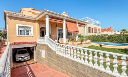 Reventa - Villa - Torrevieja - Torrelamata - La Mata