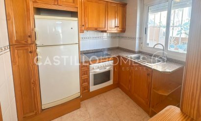 Resale - Apartment / flat - Torrevieja - La Mata