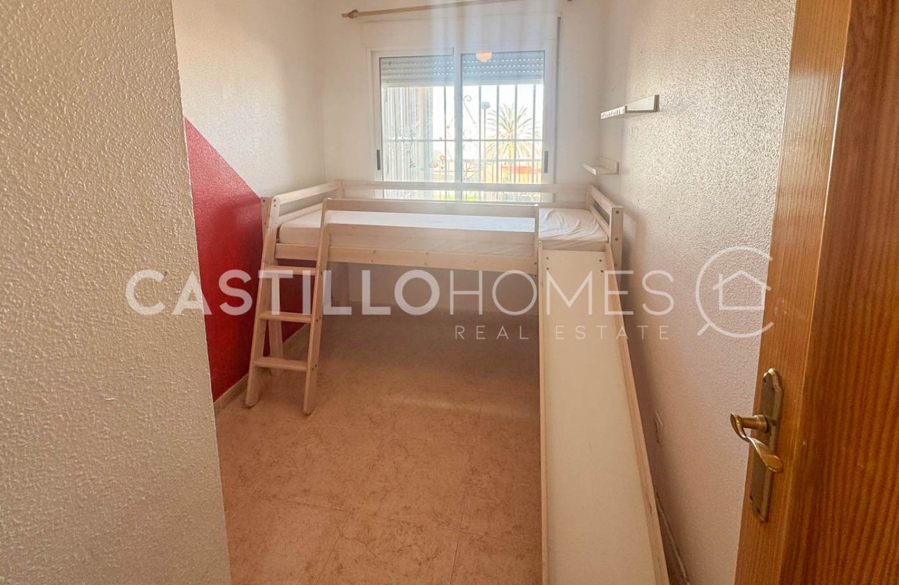Resale - Apartment / flat - Torrevieja - La Mata