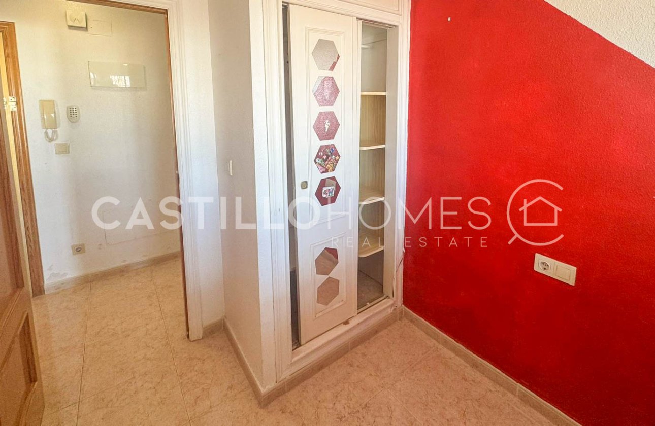 Resale - Apartment / flat - Torrevieja - La Mata