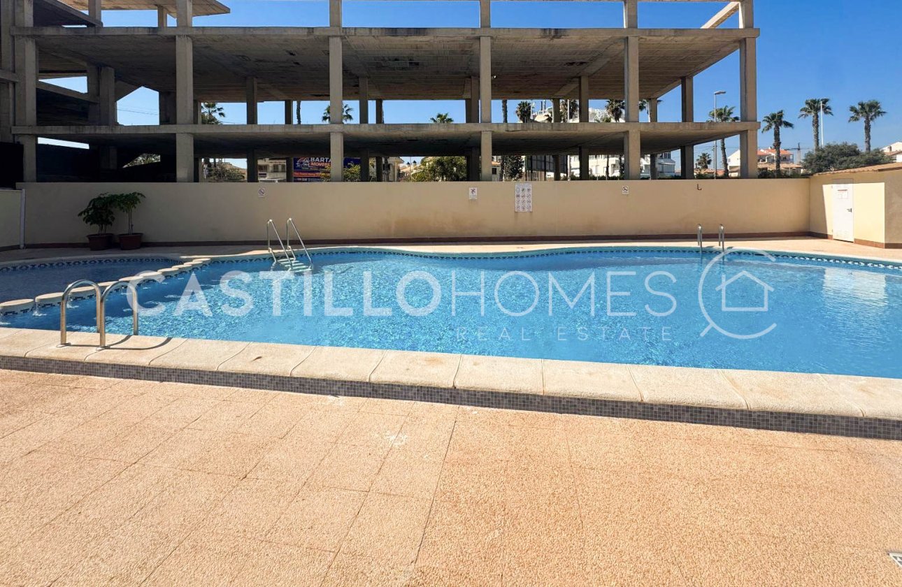 Resale - Apartment / flat - Torrevieja - La Mata
