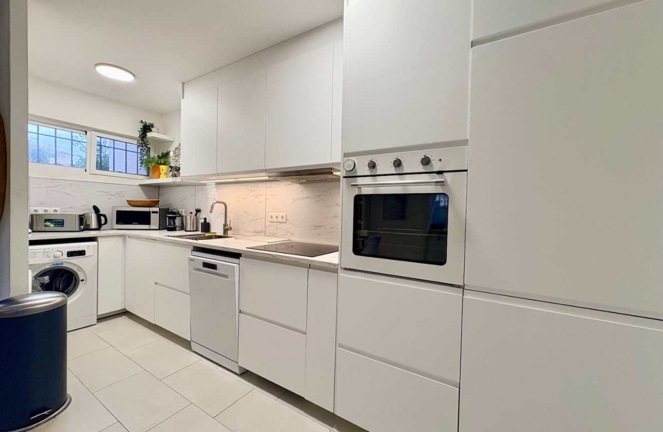 Resale - Villa - Orihuela Costa - Cabo Roig