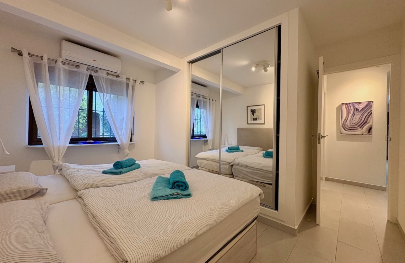 Resale - Villa - Orihuela Costa - Cabo Roig