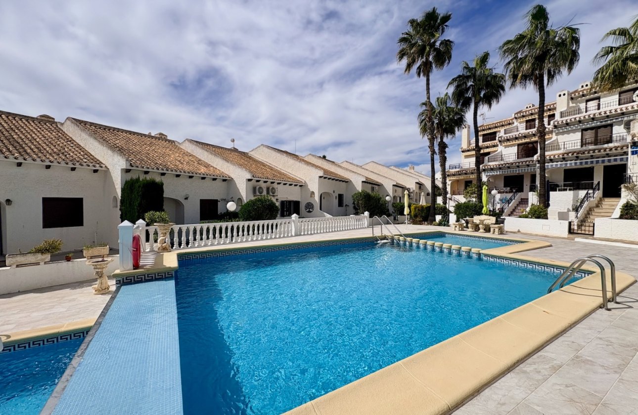 Resale - Villa - Orihuela Costa - Cabo Roig