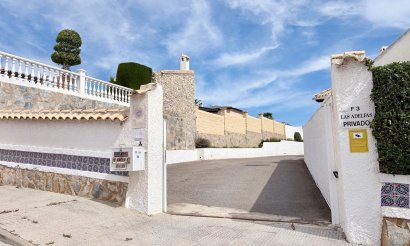Resale - Villa - Orihuela Costa - Cabo Roig