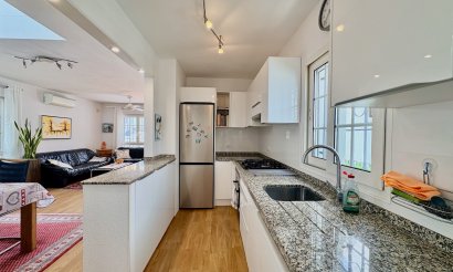 Resale - Villa - Orihuela - Villamartin