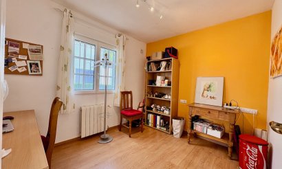 Resale - Villa - Orihuela - Villamartin