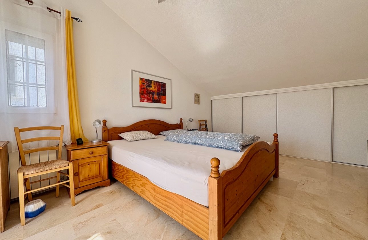 Resale - Villa - Orihuela - Villamartin