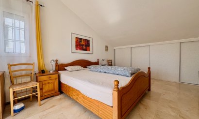 Resale - Villa - Orihuela - Villamartin