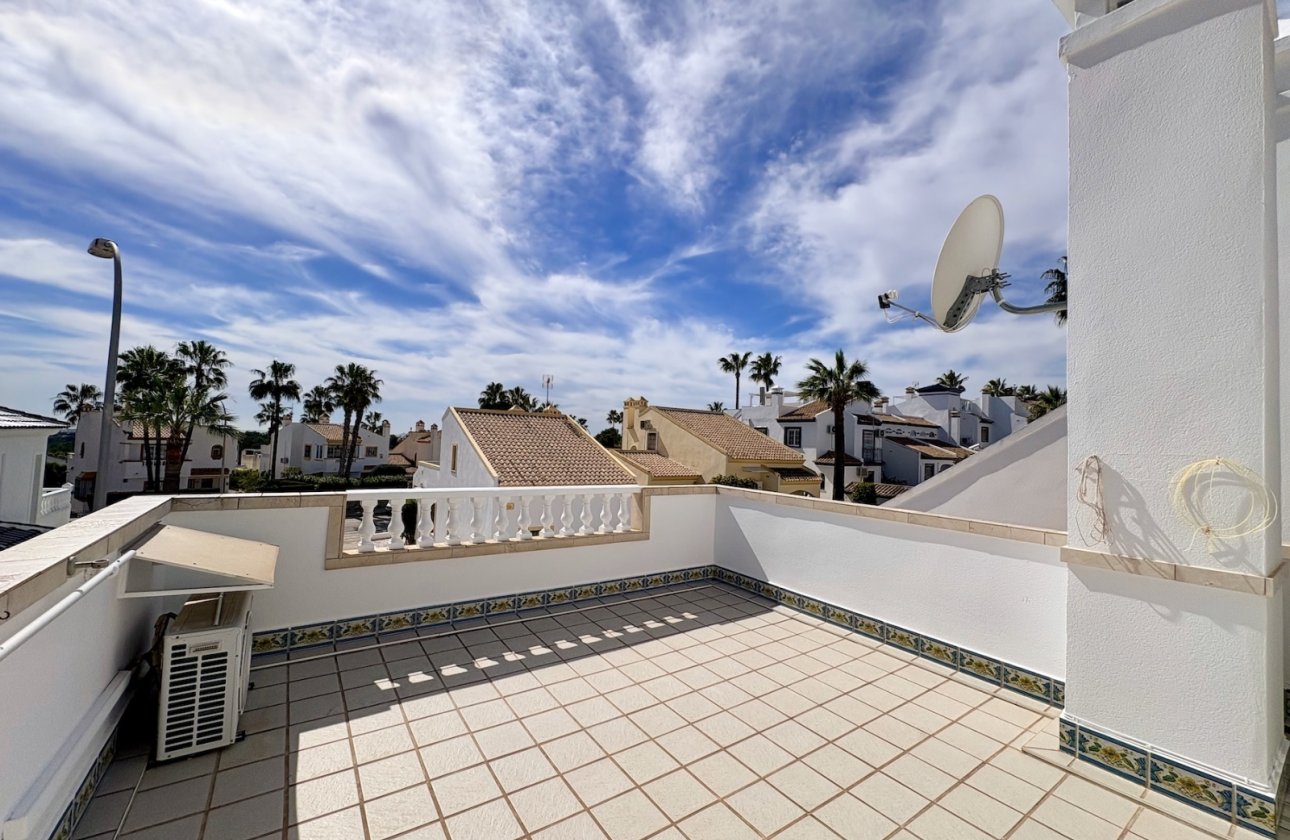 Resale - Villa - Orihuela - Villamartin
