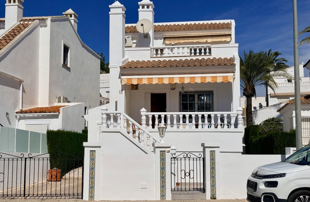 Resale - Villa - Orihuela - Villamartin