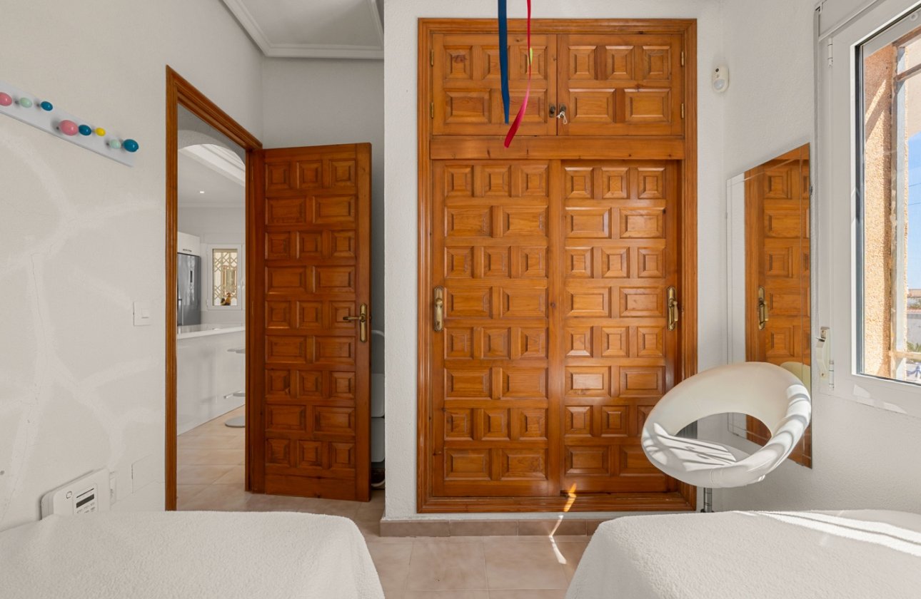 Resale - Villa - Ciudad Quesada - Ciudad Quesada - Rojales