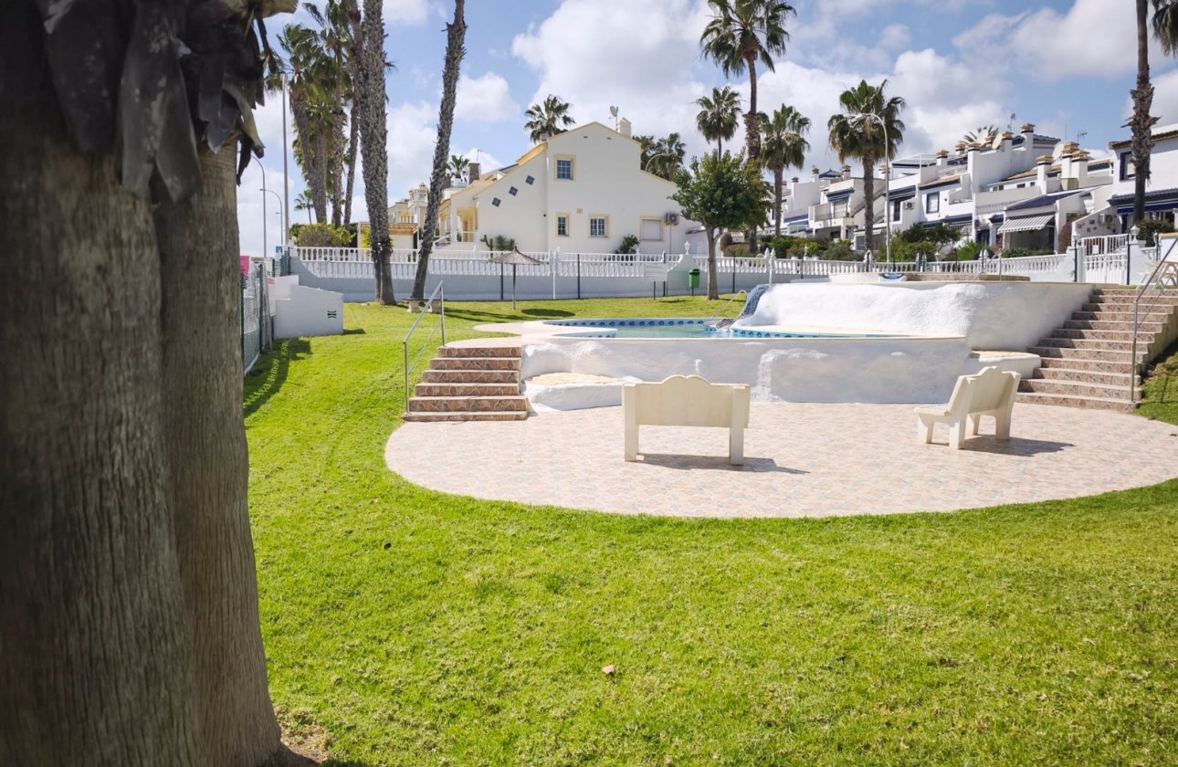 Resale - Townhouse - Orihuela Costa - Villamartin