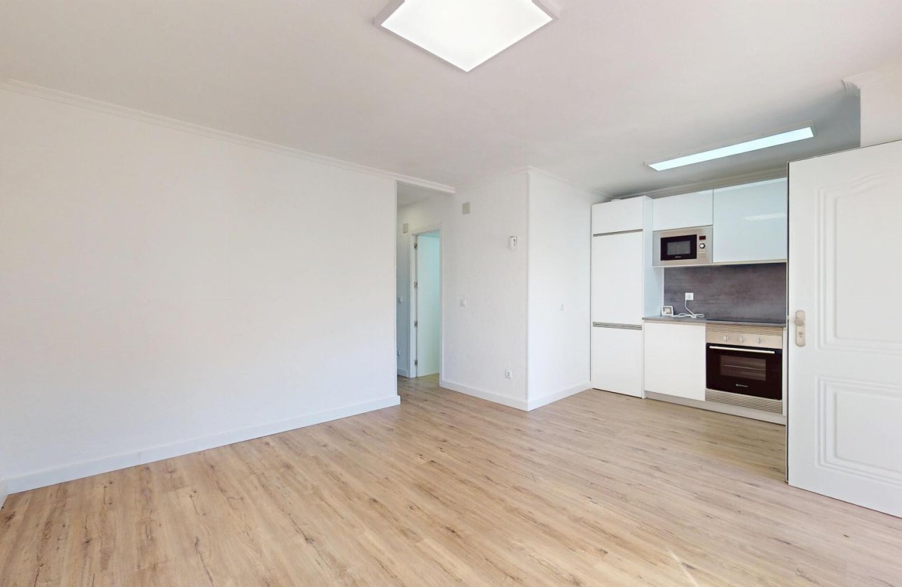 Resale - Bungalow - Orihuela Costa - Villamartín