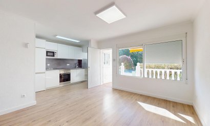 Resale - Bungalow - Orihuela Costa - Villamartín