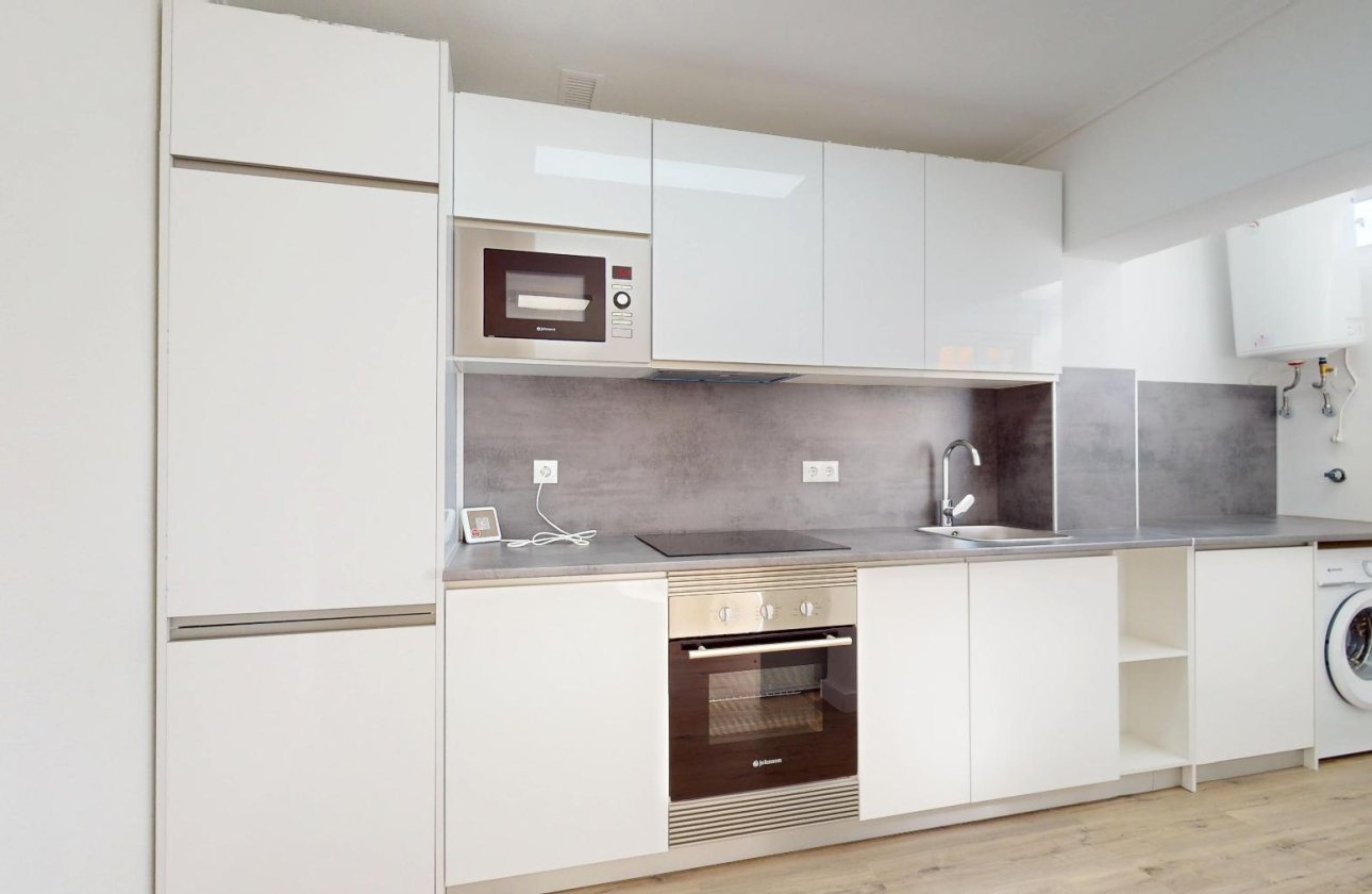 Resale - Bungalow - Orihuela Costa - Villamartín