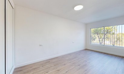 Resale - Bungalow - Orihuela Costa - Villamartín