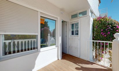Resale - Bungalow - Orihuela Costa - Villamartín