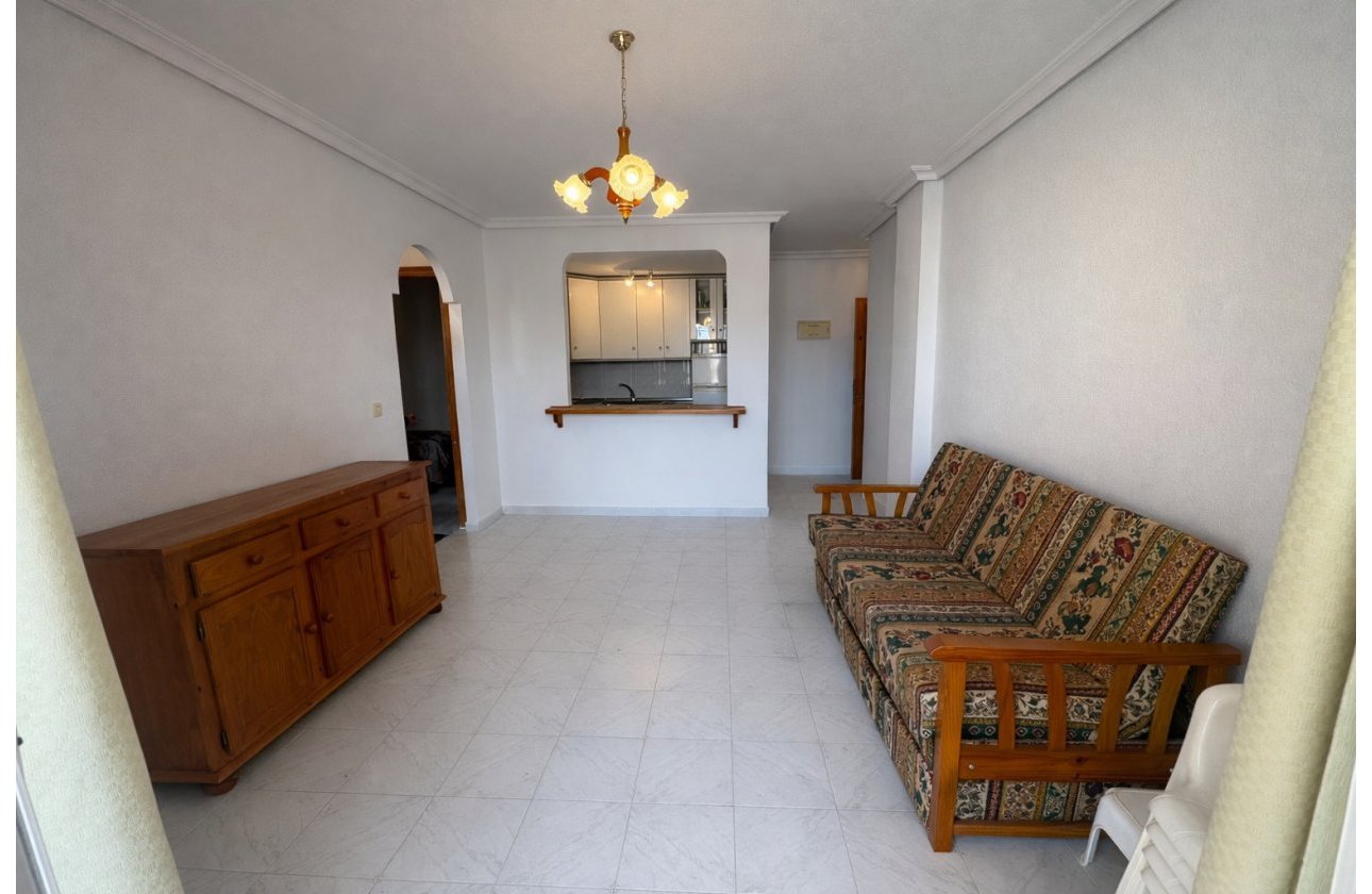 Resale - Apartment / flat - Torrevieja - PLAYA DE LA MATA