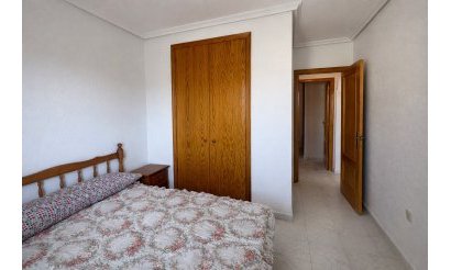 Resale - Apartment / flat - Torrevieja - PLAYA DE LA MATA