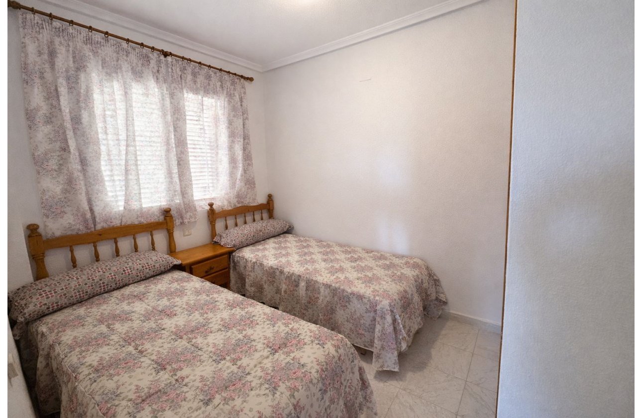 Resale - Apartment / flat - Torrevieja - PLAYA DE LA MATA