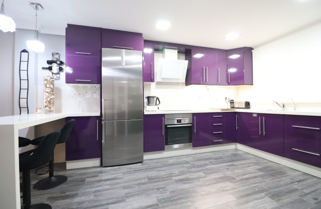 Resale - Townhouse - Redován - Redovan - Town