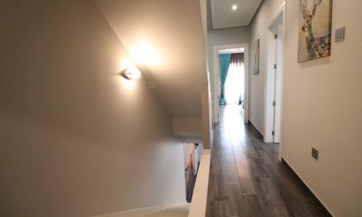 Resale - Townhouse - Redován - Redovan - Town