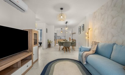 Resale - Apartment / flat - Torrevieja - Playa de El Cura