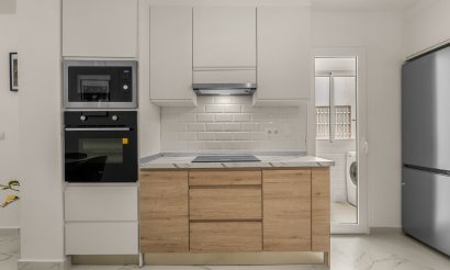 Resale - Apartment / flat - Torrevieja - Playa de El Cura