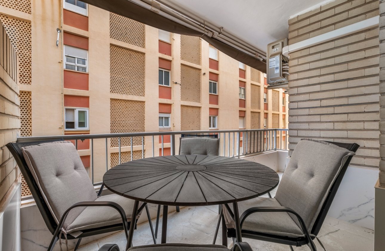 Resale - Apartment / flat - Torrevieja - Playa de El Cura