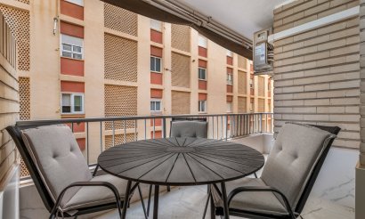 Resale - Apartment / flat - Torrevieja - Playa de El Cura
