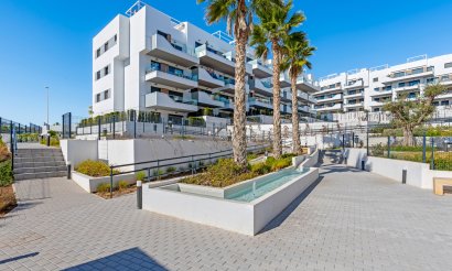 Resale - Apartment / flat - Orihuela Costa - Los Dolses