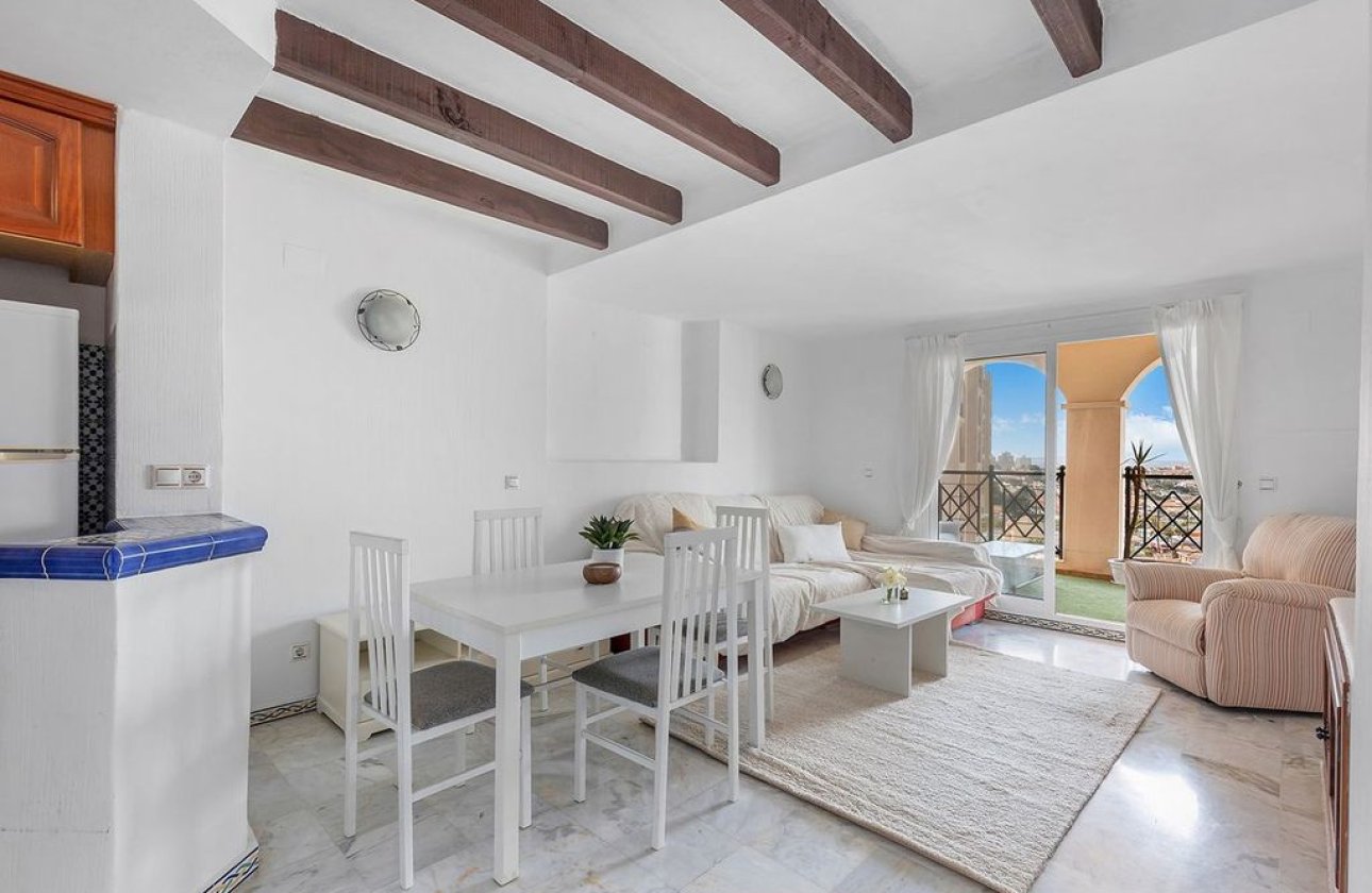 Resale - Apartment / flat - Torrevieja - Urb. Rosaleda