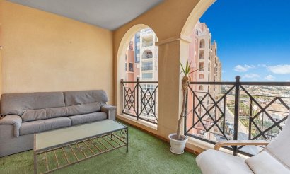 Resale - Apartment / flat - Torrevieja - Urb. Rosaleda