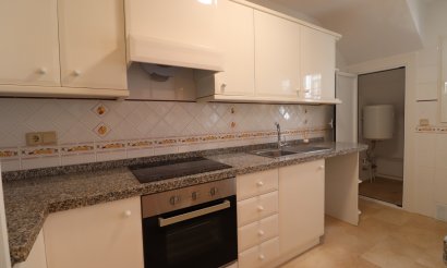 Resale - Bungalow - Orihuela Costa - Villamartin