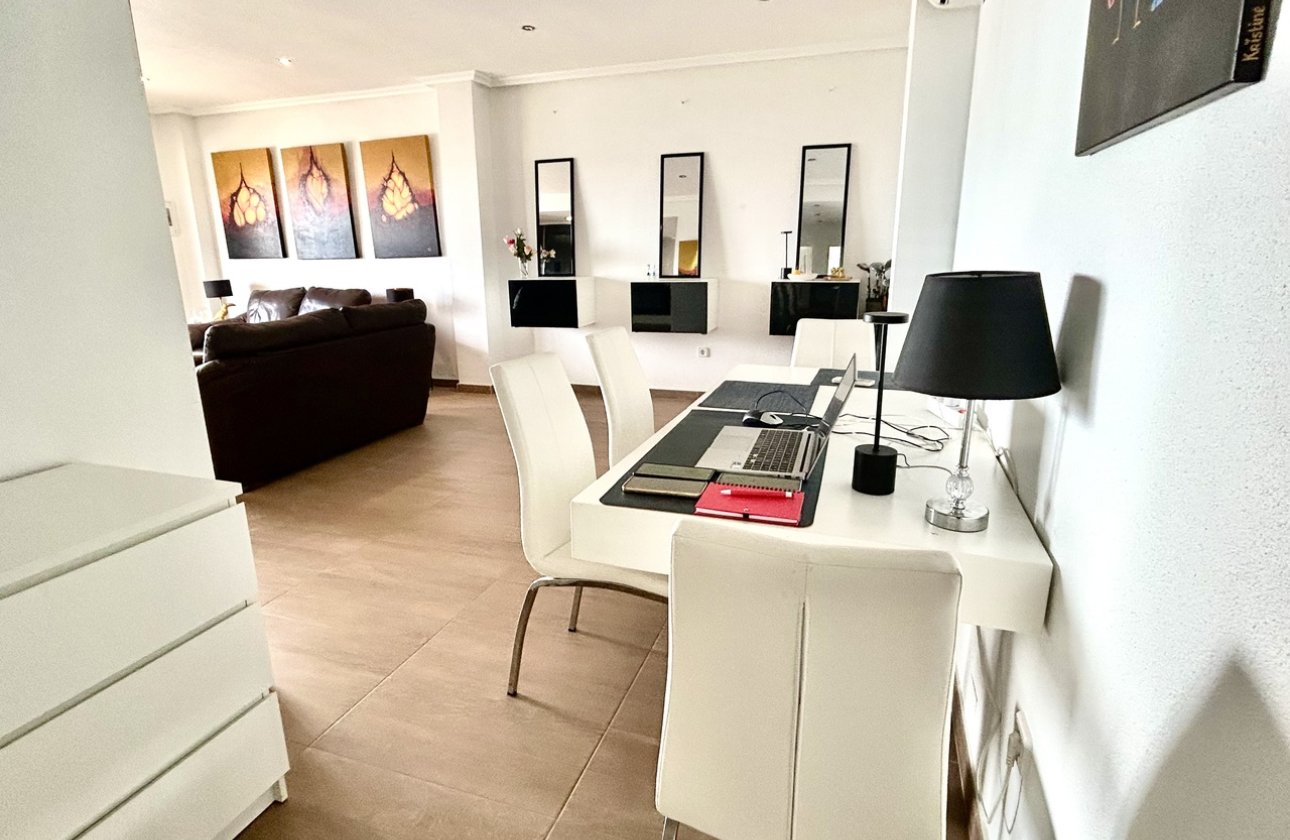 Resale - Apartment / flat - Campoamor - Campoamor R-5