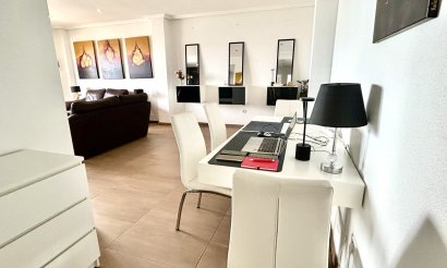 Resale - Apartment / flat - Campoamor - Campoamor R-5