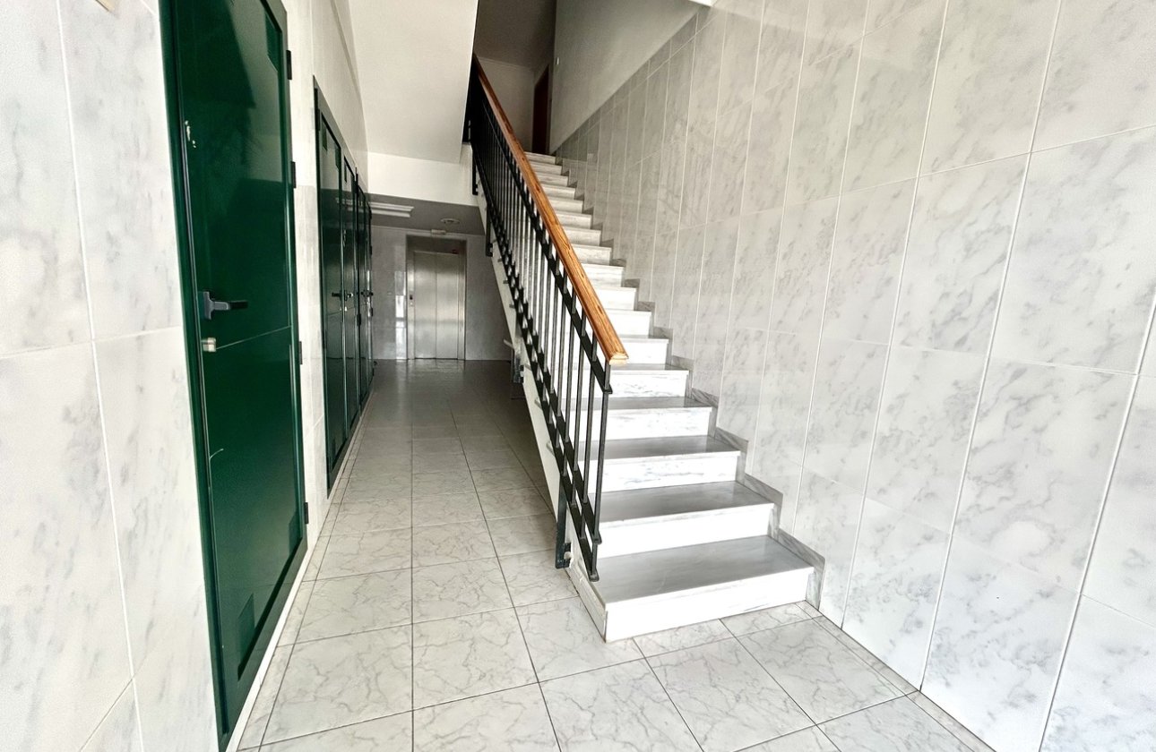 Resale - Apartment / flat - Campoamor - Campoamor R-5