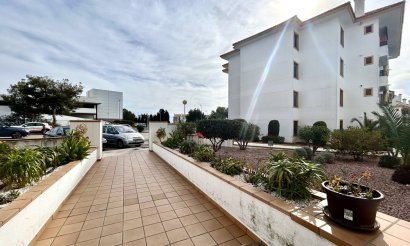 Resale - Apartment / flat - Campoamor - Campoamor R-5