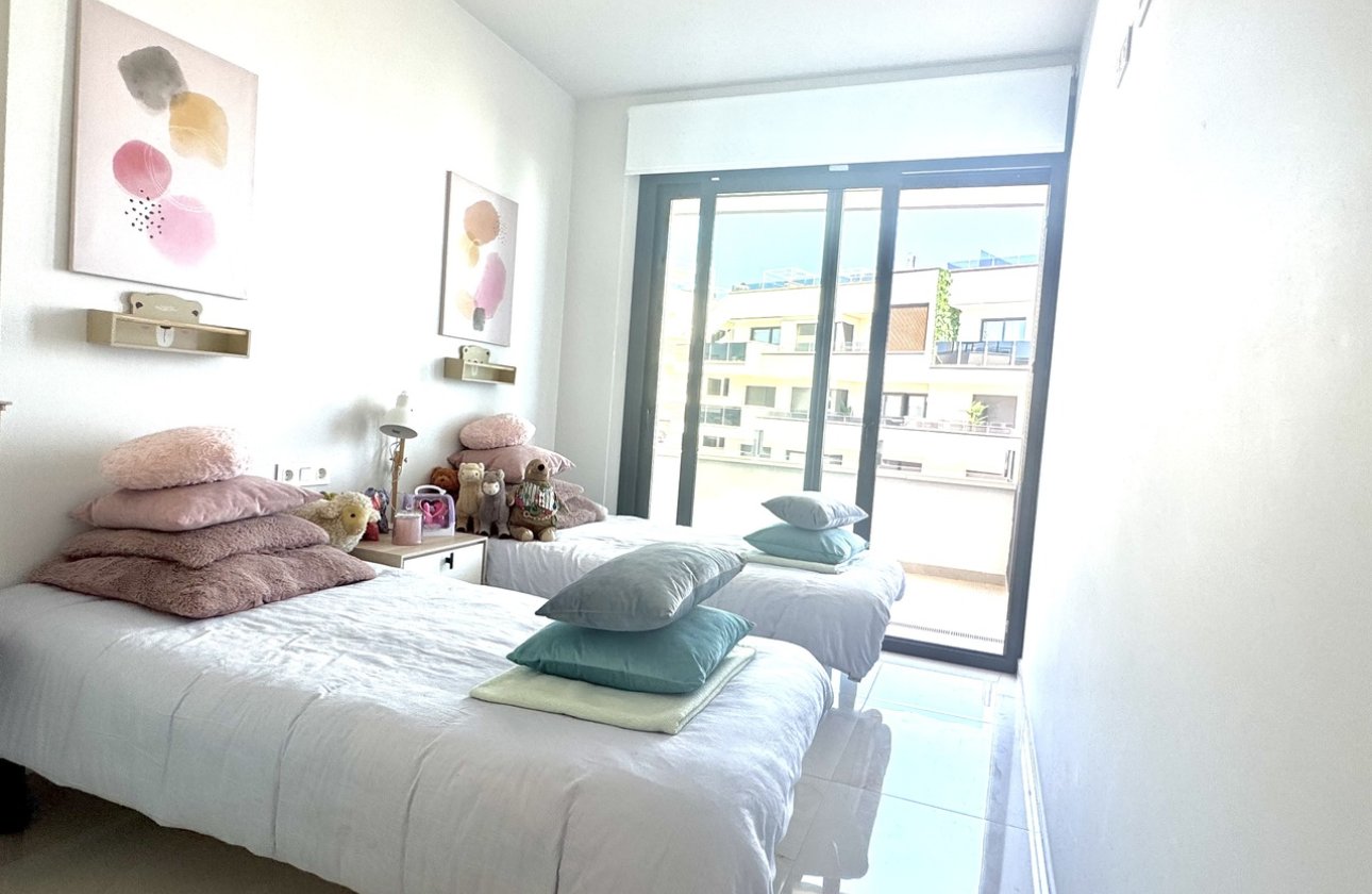 Resale - Apartment / flat - Orihuela Costa - Playa Flamenca