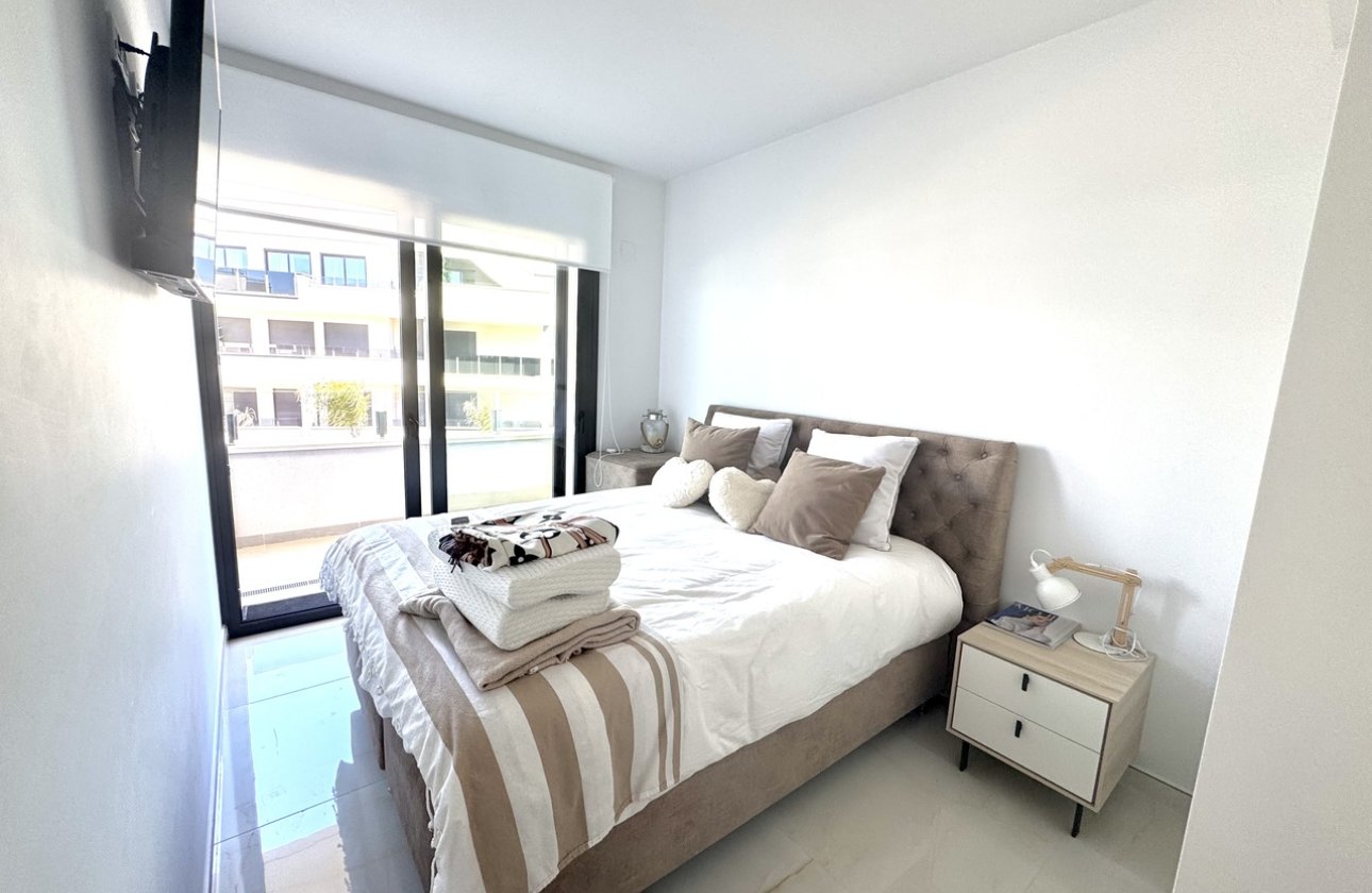 Resale - Apartment / flat - Orihuela Costa - Playa Flamenca