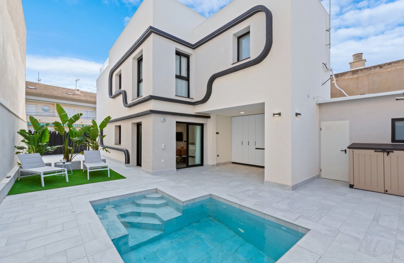 Resale - Villa / Semi detached - Torre de la Horadada - Torre de La Horadada - Town