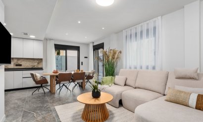 Resale - Villa / Semi detached - Torre de la Horadada - Torre de La Horadada - Town