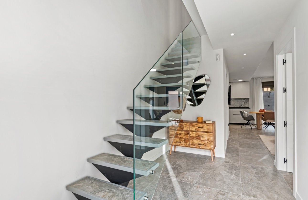 Resale - Villa / Semi detached - Torre de la Horadada - Torre de La Horadada - Town