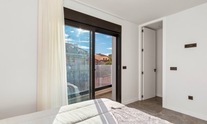 Resale - Villa / Semi detached - Torre de la Horadada - Torre de La Horadada - Town