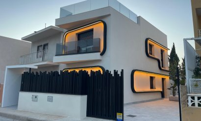 Resale - Villa / Semi detached - Torre de la Horadada - Torre de La Horadada - Town