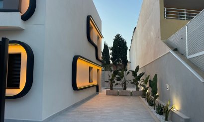 Resale - Villa / Semi detached - Torre de la Horadada - Torre de La Horadada - Town