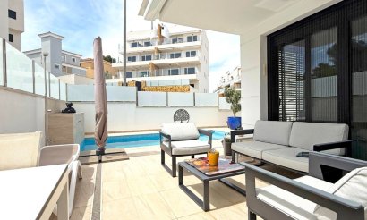 Resale - Villa - Orihuela Costa - Villamartín